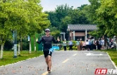 组图丨372名健儿逐浪毛里湖 全国休闲运动挑战赛津市启幕